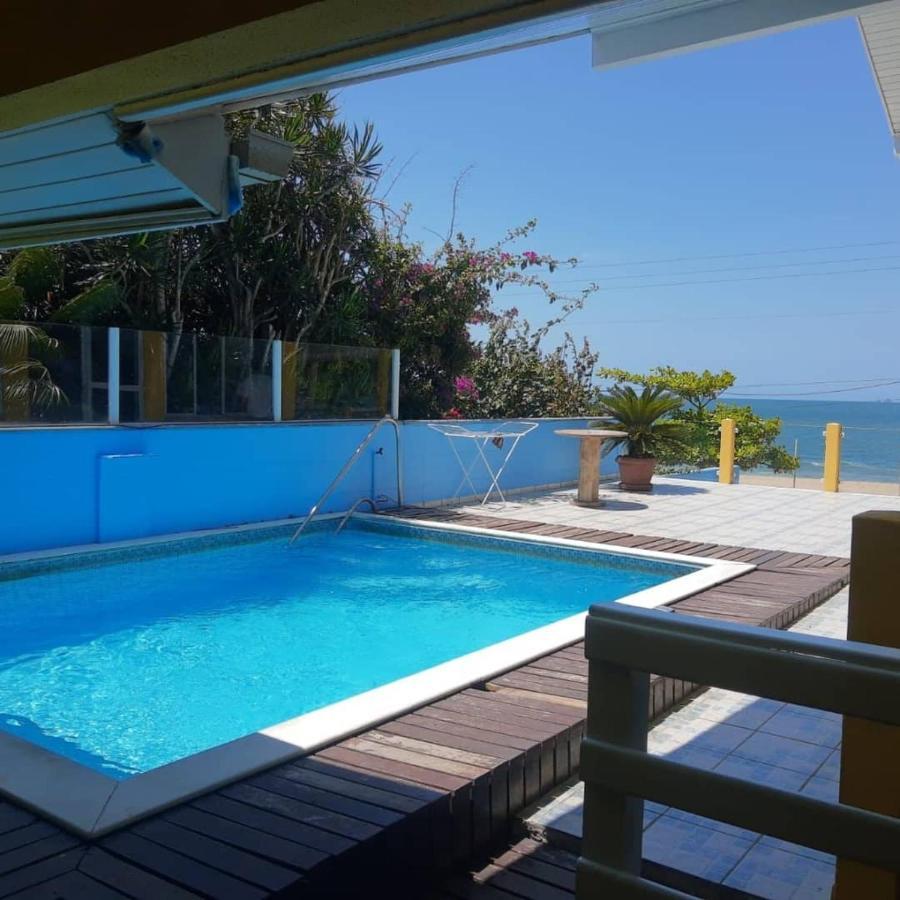 Mansao Ouro Verde Vlc Frente Para O Mar Com Piscina Piçarras Εξωτερικό φωτογραφία