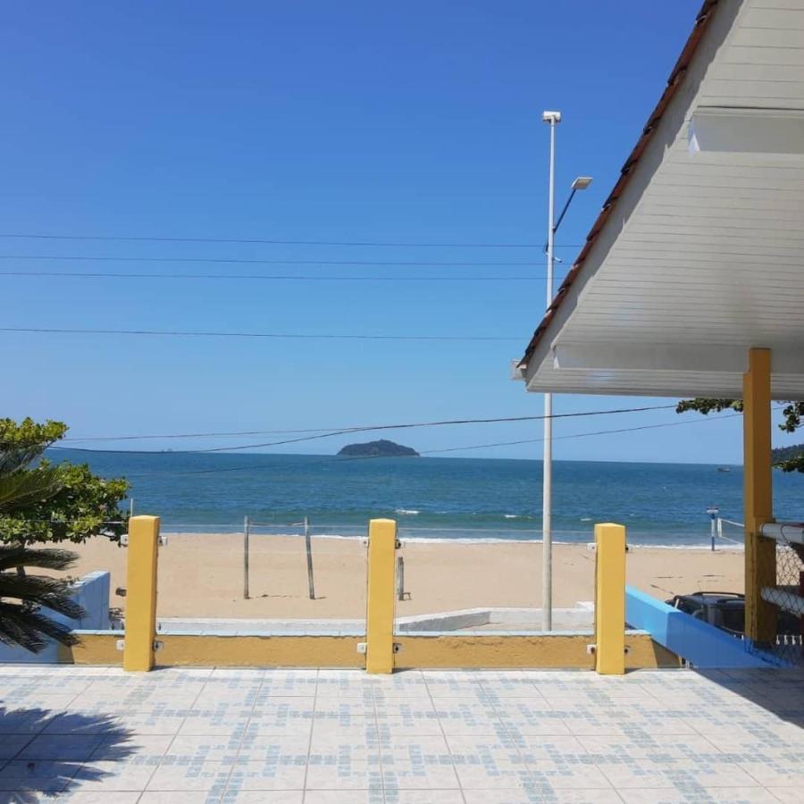 Mansao Ouro Verde Vlc Frente Para O Mar Com Piscina Piçarras Εξωτερικό φωτογραφία